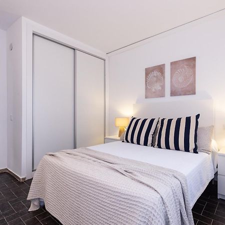 Uhc Dms Family Apartments Cambrils Ngoại thất bức ảnh