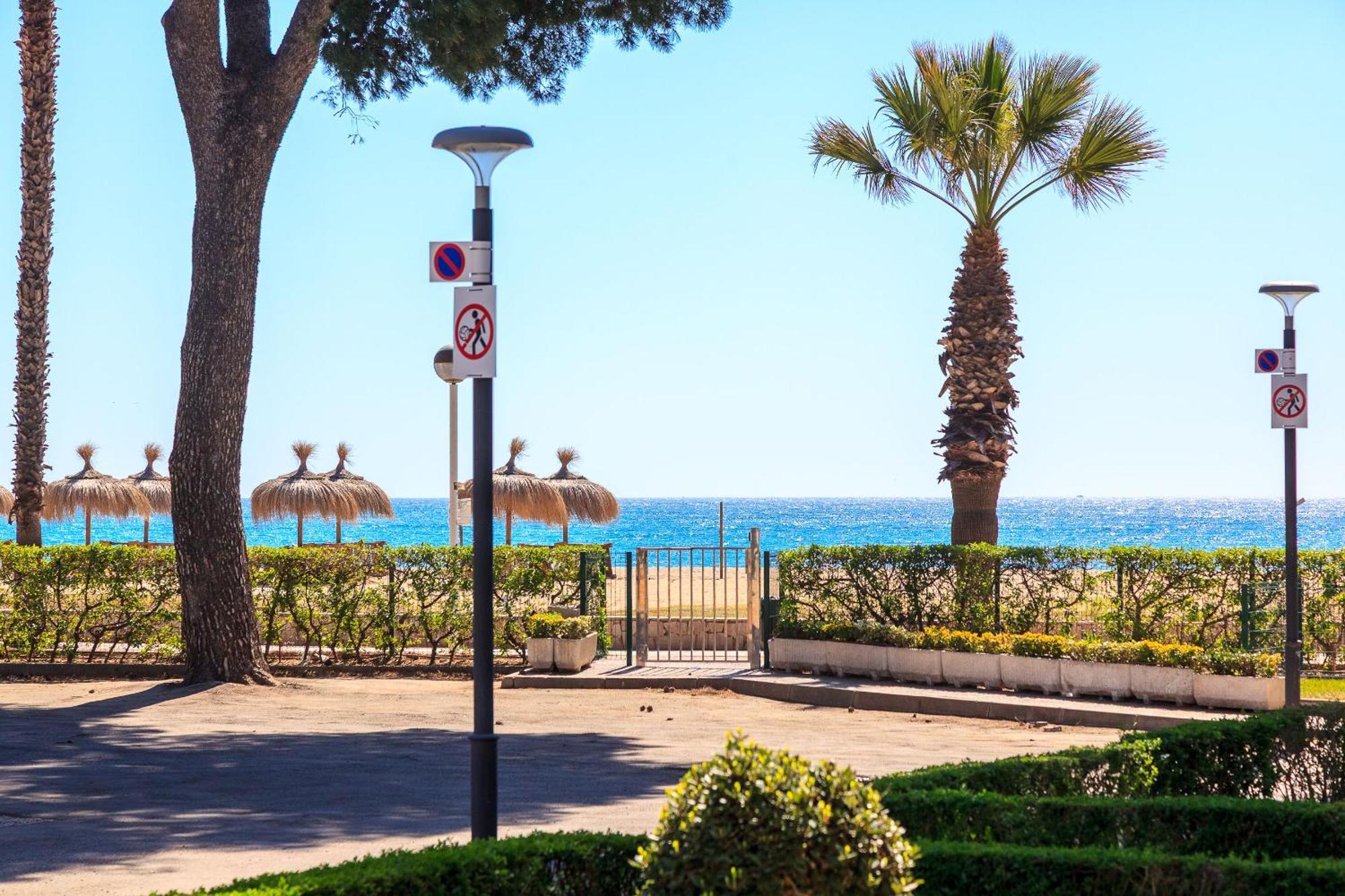 Uhc Dms Family Apartments Cambrils Phòng bức ảnh