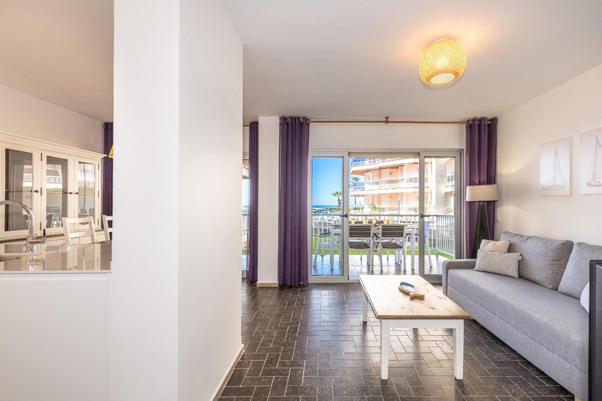 Uhc Dms Family Apartments Cambrils Phòng bức ảnh