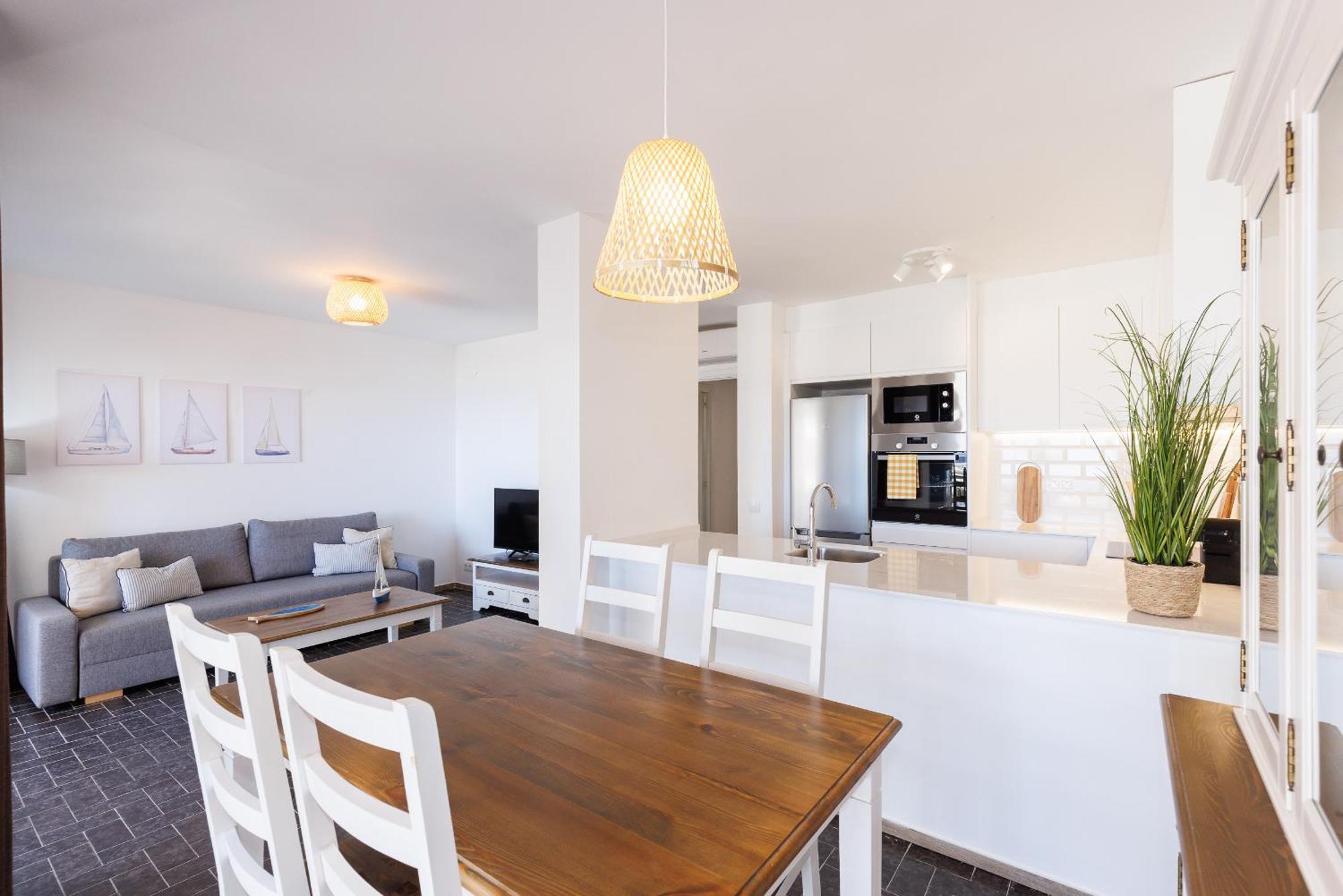 Uhc Dms Family Apartments Cambrils Ngoại thất bức ảnh